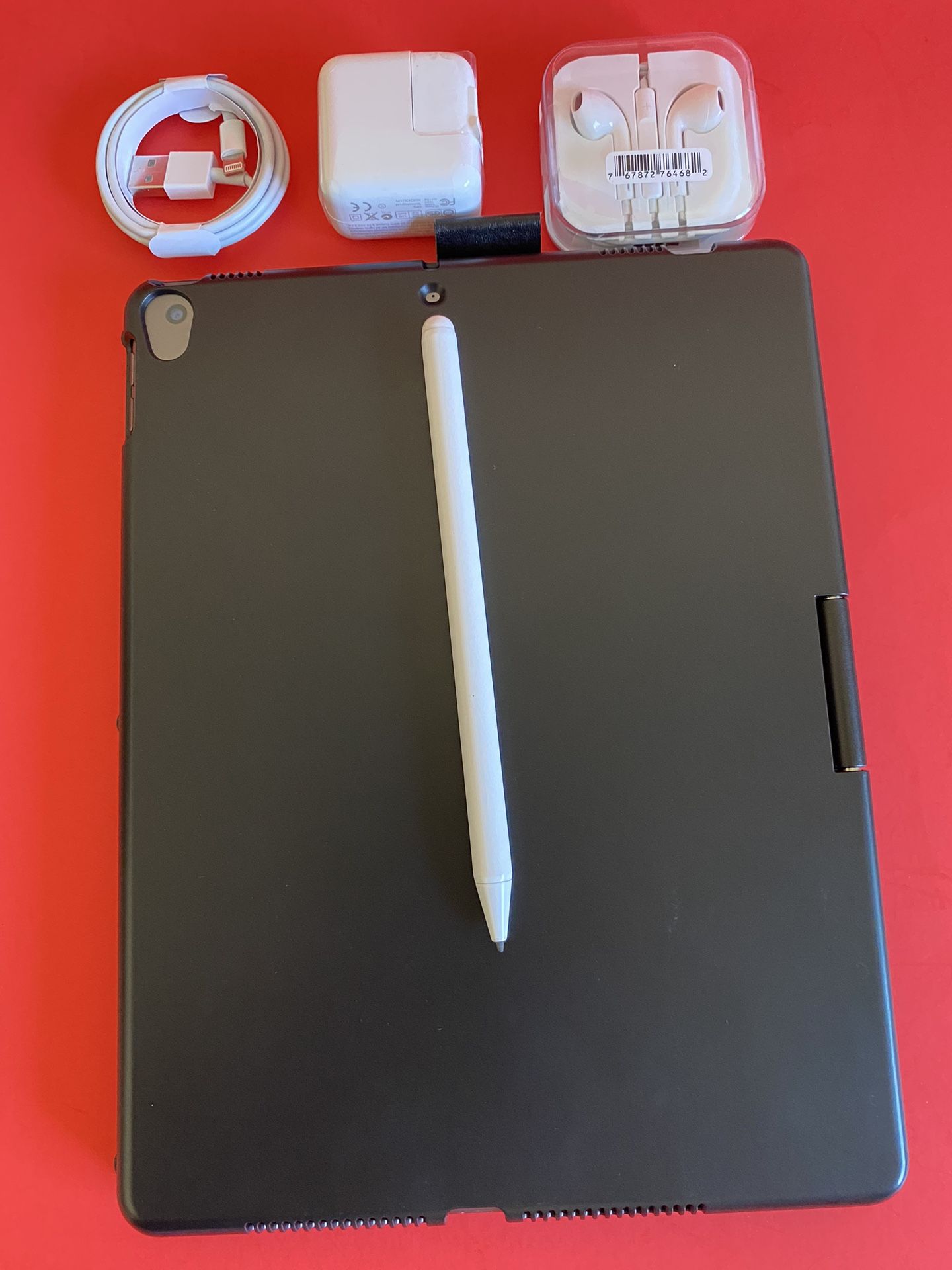 Apple IPad 7th Generation (10.2” Retina /Latest IOS 16/2019 model