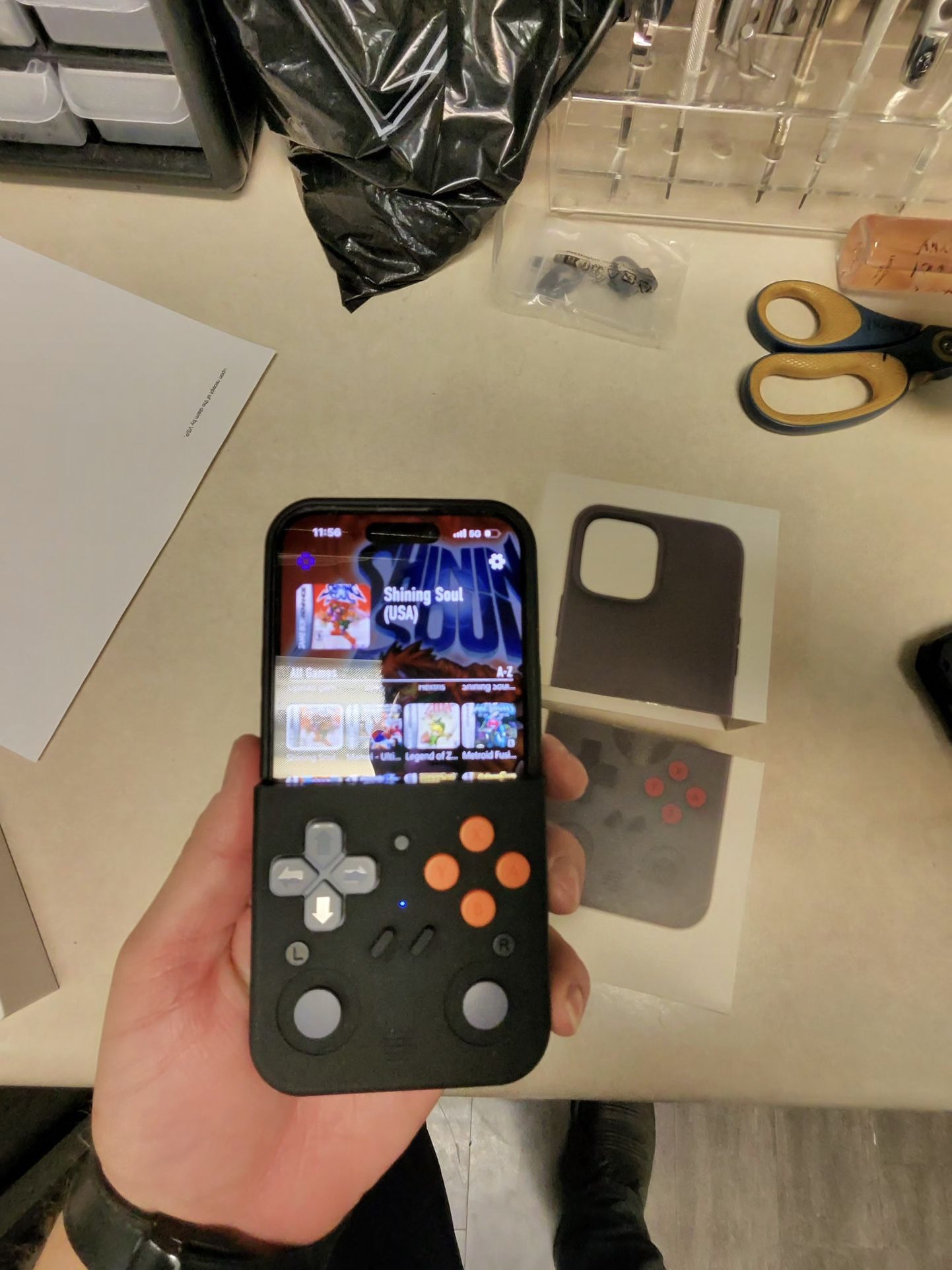 SOOLRA iPhone Case Gameboy Controller Bluetooth