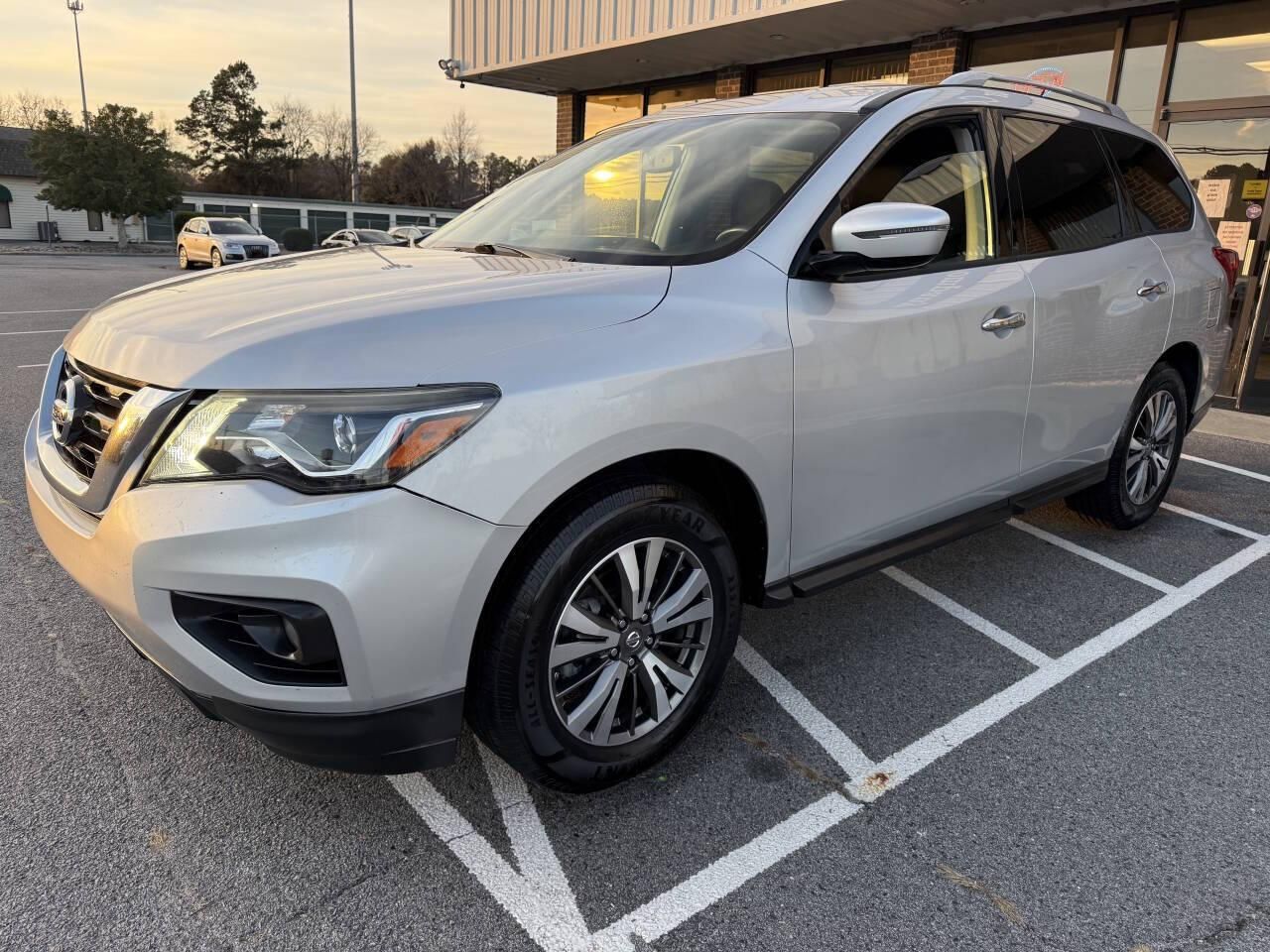 2017 Nissan Pathfinder