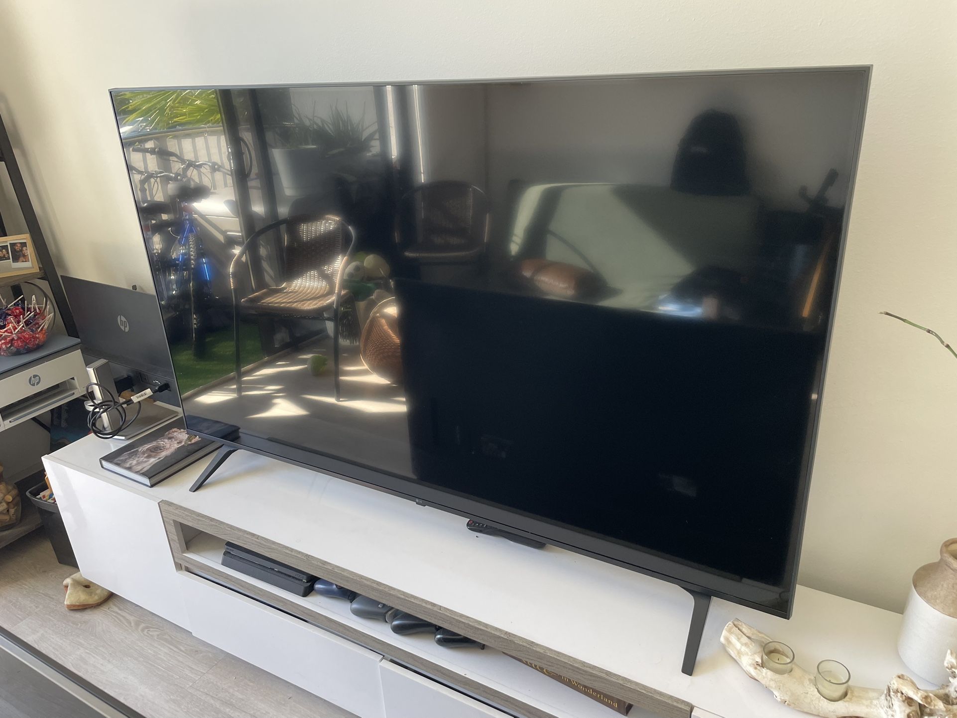 LG 65” 4K UHD Smart WebOS TV