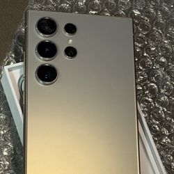 Samsung Galaxy S24 ULTRA 256GB UNLOCKED 