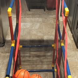 Kids Basket Ball Goal Playset 