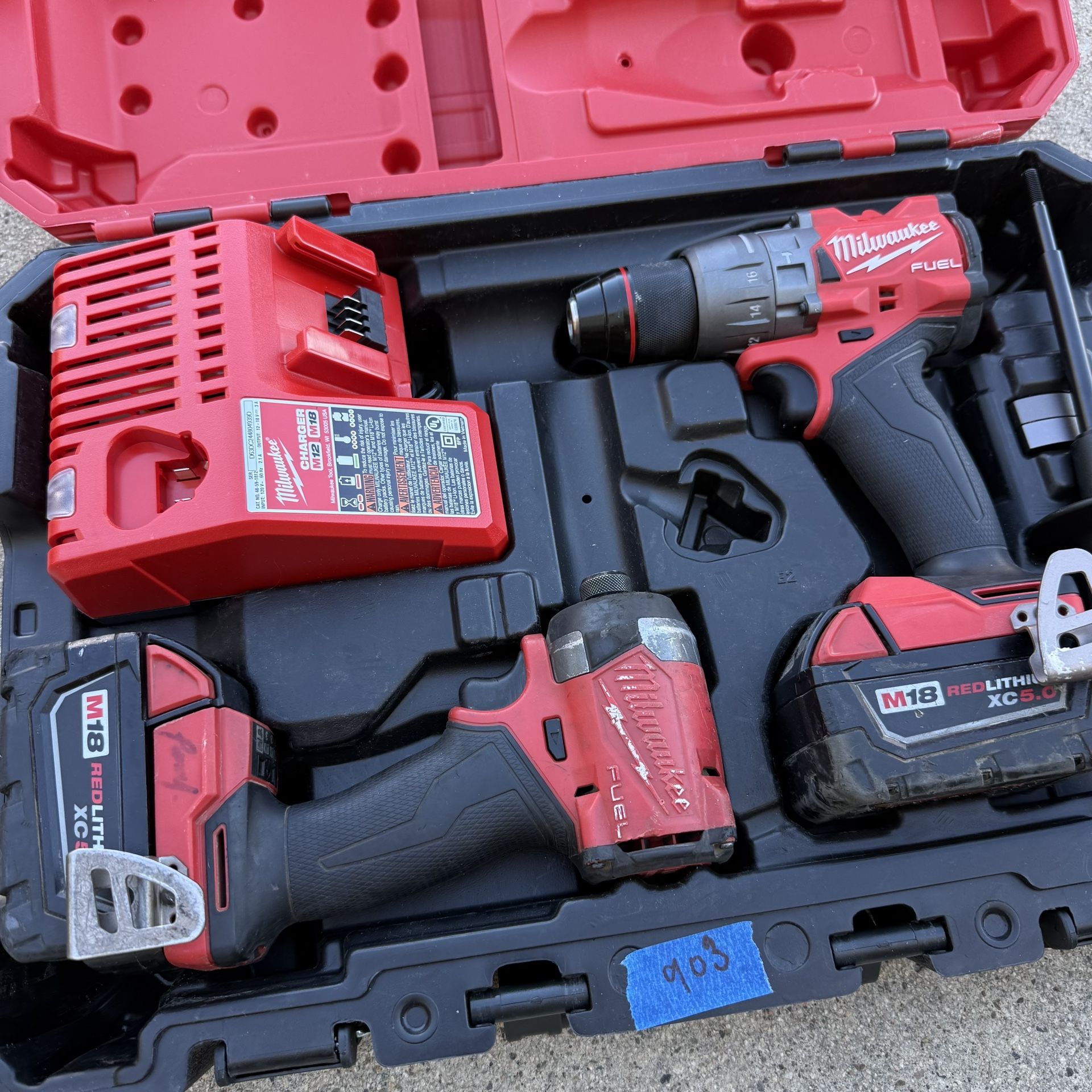 Milwaukee M18 FUEL 18V Lithium-Ion Brushless Cordless Hammer Drill and ...