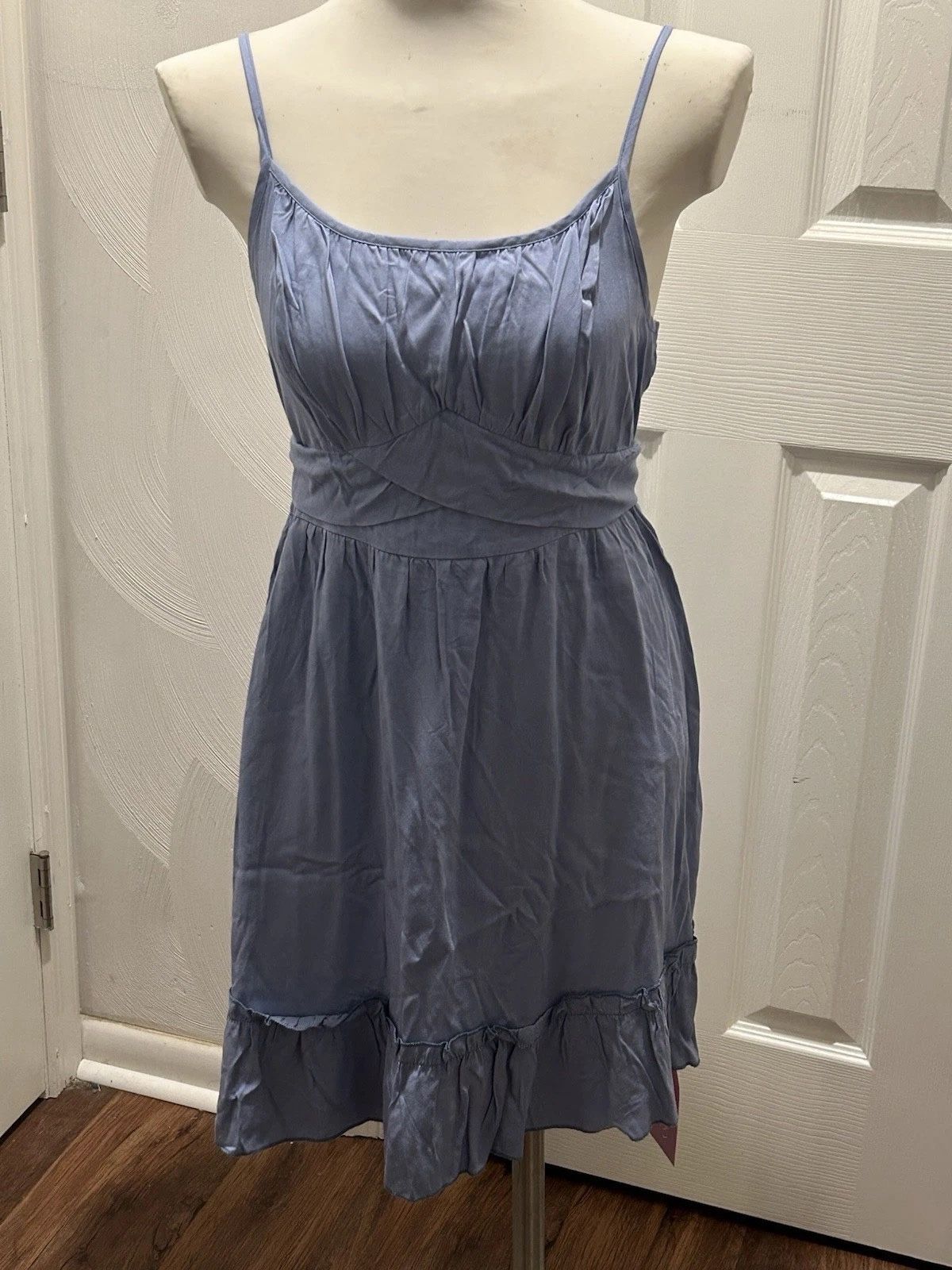 Look Sky Women’s Size Medium Blue Sundress Adjustable Straps Tie Back NWT