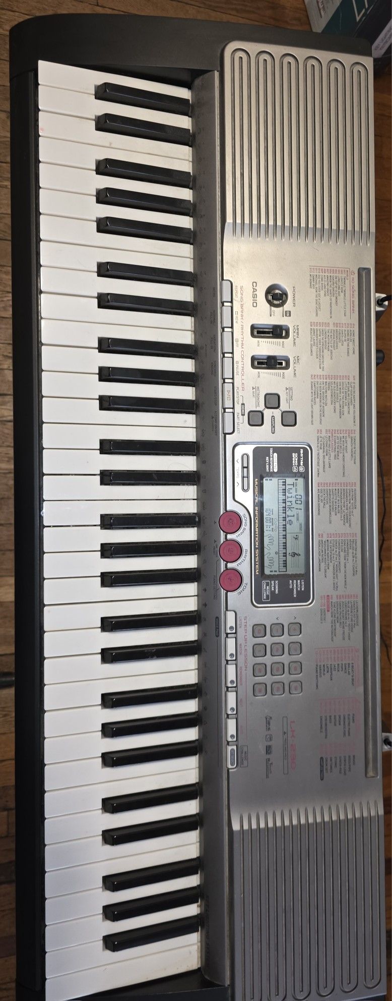 Casio LK-230 Keyboard