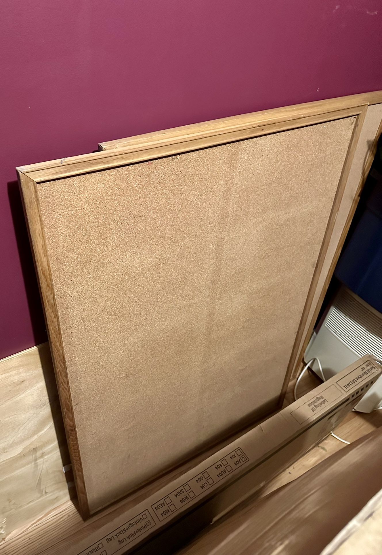 Large Cork Bulletin Board – 3ft x 4ft