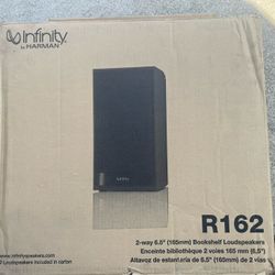 Infinity R162 Black 2-Way Bookshelf Speaker