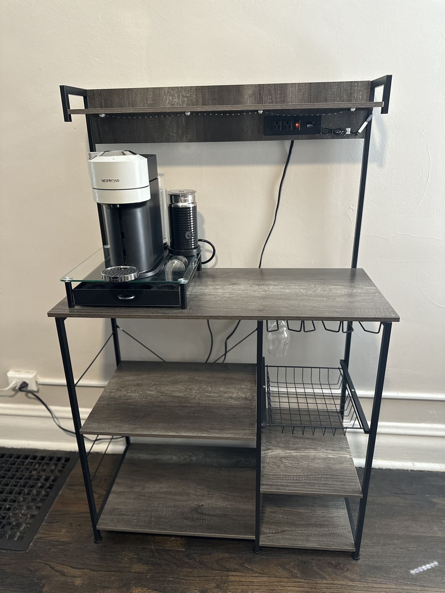  Coffee Bar/Baker’s Rack