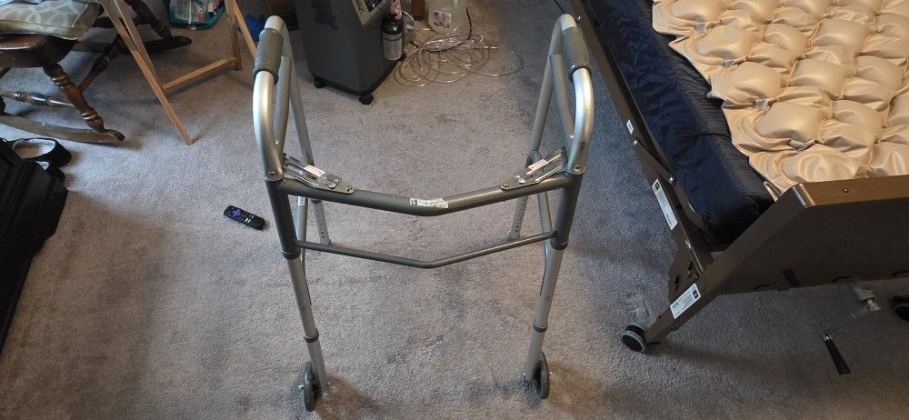 Foldable Walker
