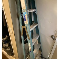 6 ft ladder