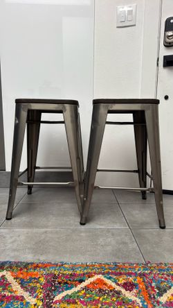 Free Barstools