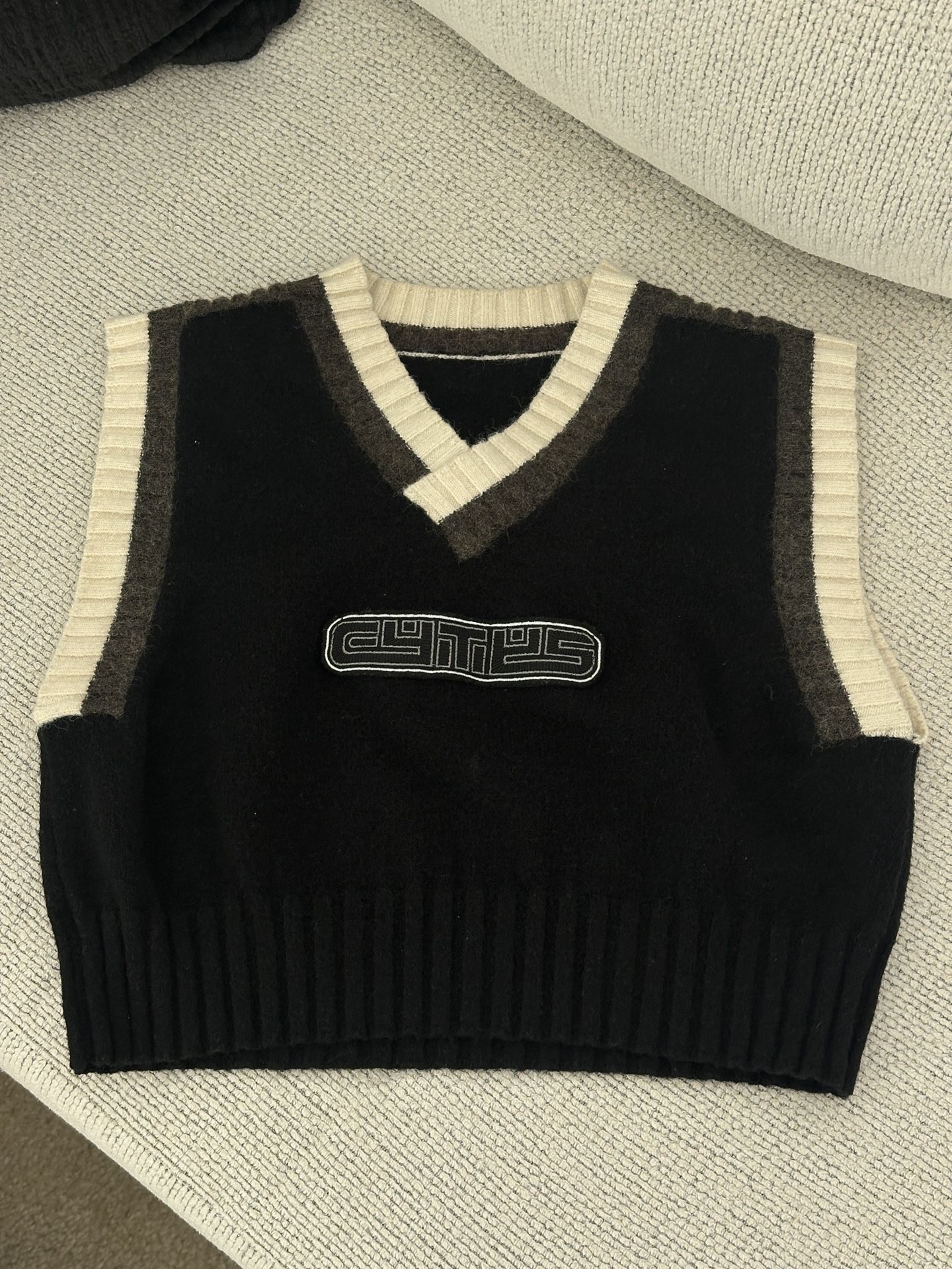 Sleeveless Sweater Vest