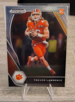 Trevor Lawrence Panini Prizm Draft Picks Rookie Card