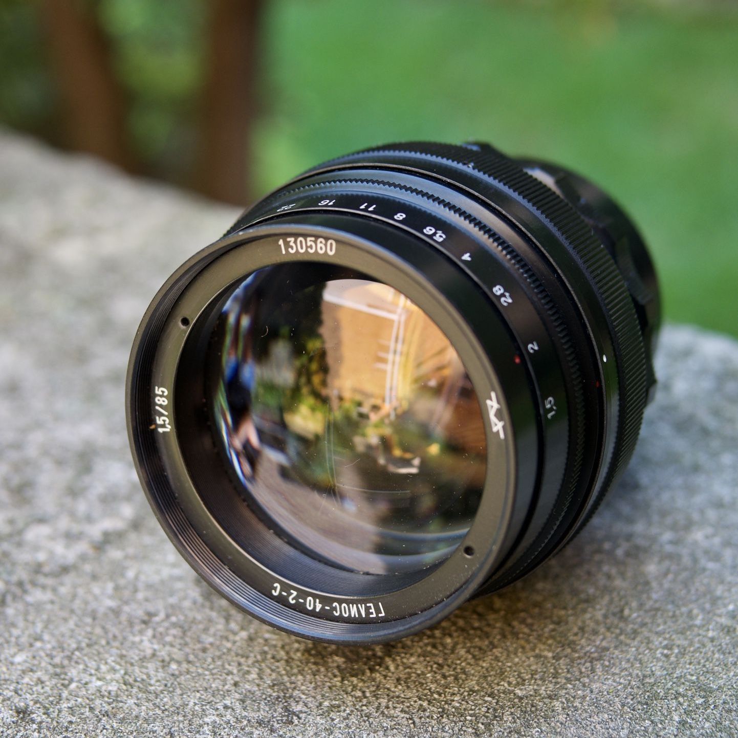 Zenit Helios 40-2 85mm f/1.5