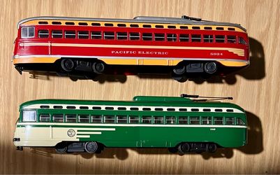Vintage Corgi St. Louis PCC Car Red&Green Streetcar Bus
