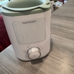 Momcozy