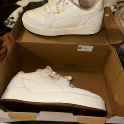 PUMA SNEAKERS