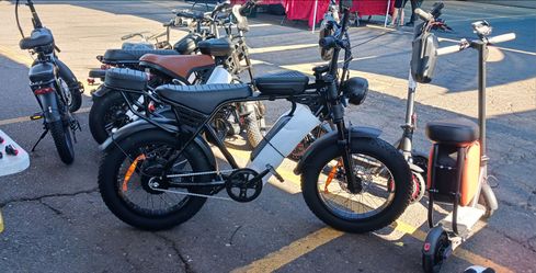 Whip lights and electric bikes