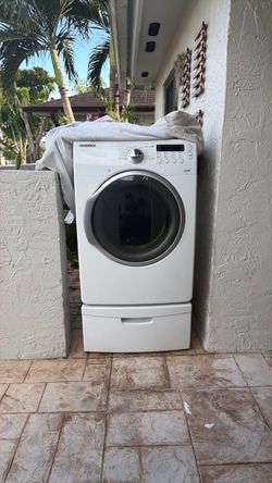 Samsung Front-Load Dryer with Pedestal