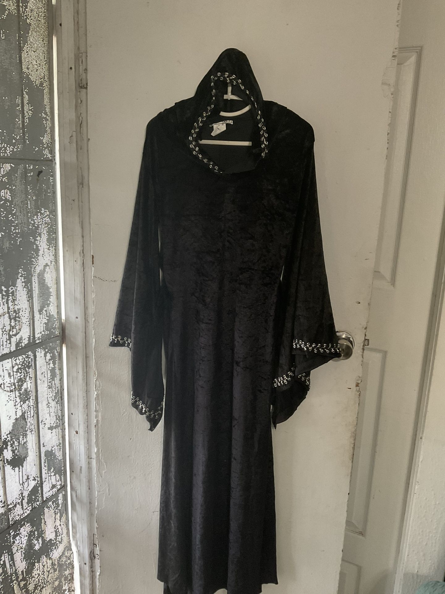 Countessa Hoodeb Robe Size M 8/10 Women 