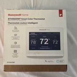 New in box Honeywell Home RTH9600WF Smart Color Thermostat