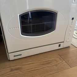 Danby 4 Dishwasher  SKU: DDW497W