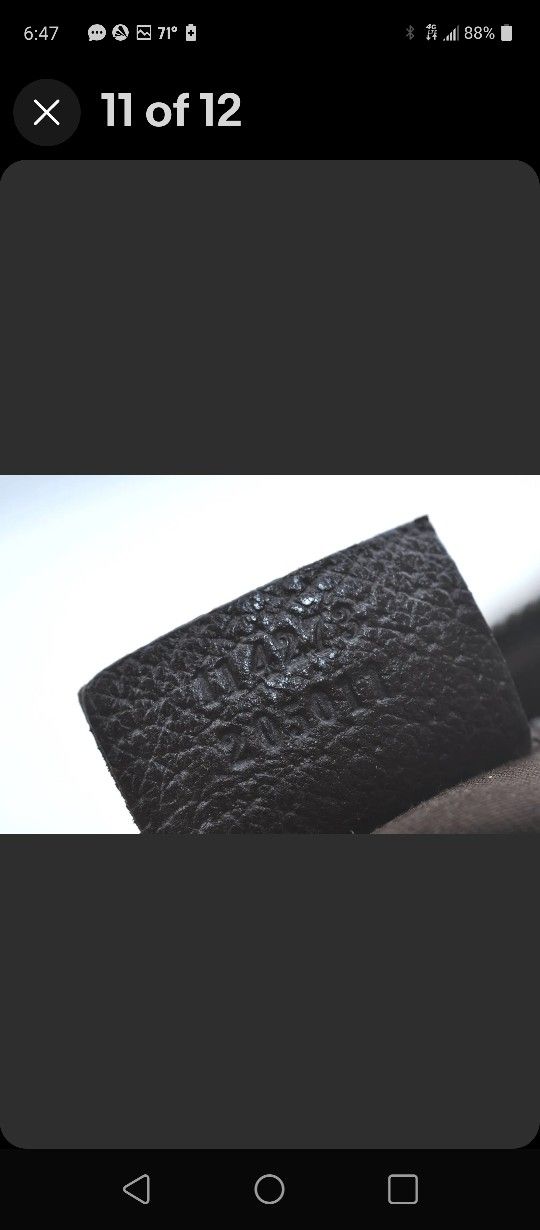 AUTHENTIC GUCCI SHOULDER BAG