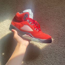 raging bull 5s size 8