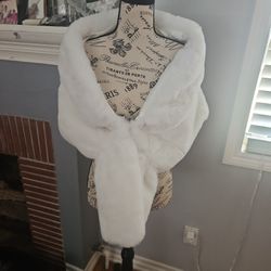 Fur Faux Shawl White