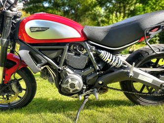 2017 ducati scrambler 800 icon