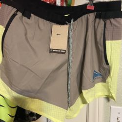mens nike running shorts