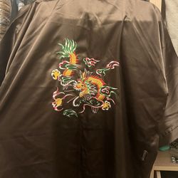 silk Japanese kimono robe   Not  have a belt 