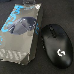 Brand New Logitech Mouse 304