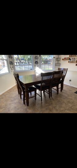 Red Wood Kitchen Table