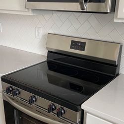 Frigidaire Stove, Dishwasher, Microwave