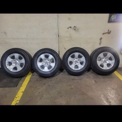 2023 year tires and rims Dodge Ram 2019 And Up