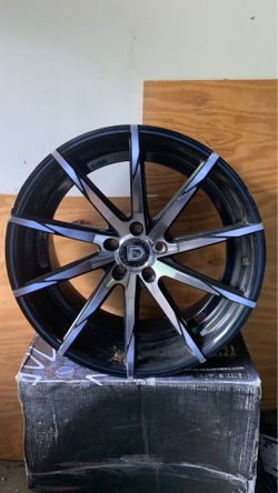 20” LEXANI SAVINI 5 Bolt/ 20x 8 1/2. JJJ