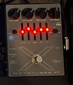 Darkglass Microtubes X7 Bass Preamp Pedal
