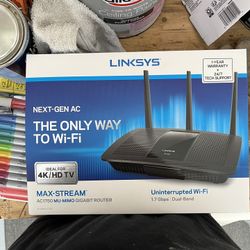 LINKSYS Next-Gen AC Router