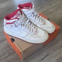 Nike Air Force 1 Mid