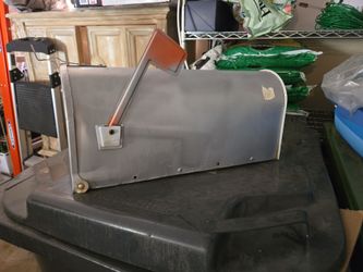 Large mailbox