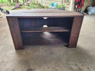 Real Wood Entertainment Stand