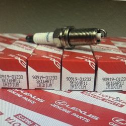 toyota Oem spark plugs 