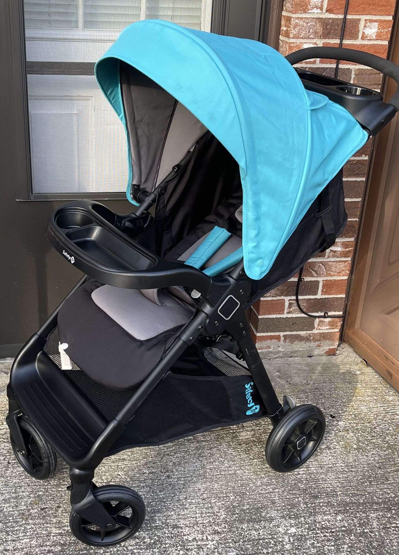 SAFETY 1ST STROLLER