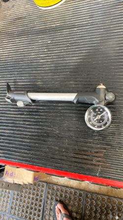 Mountain Bike Shock Pumps 6 Available 