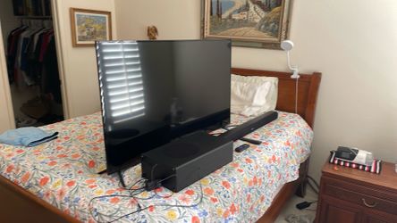 Roku tv and soundbar