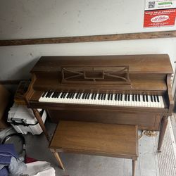 Antique Piano