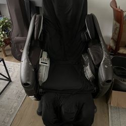 MASSAGE CHAIR 