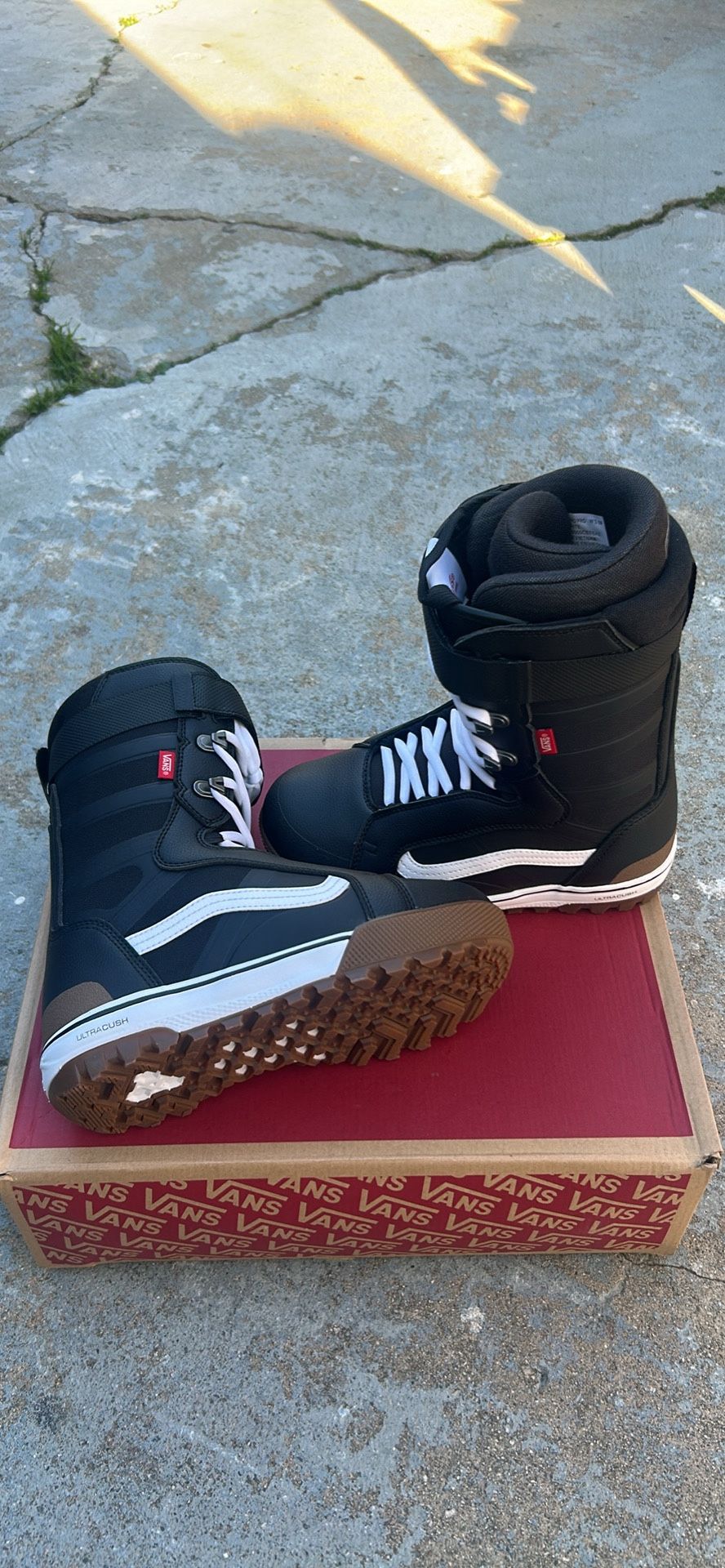 Vans Snowboard Boots Size 8