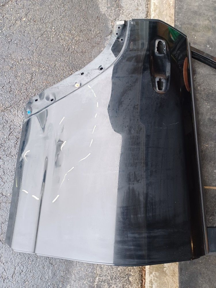 Toyota 4runner 2012 Rear Door Small Demage